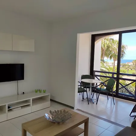 Amarilla Golf Apartment *